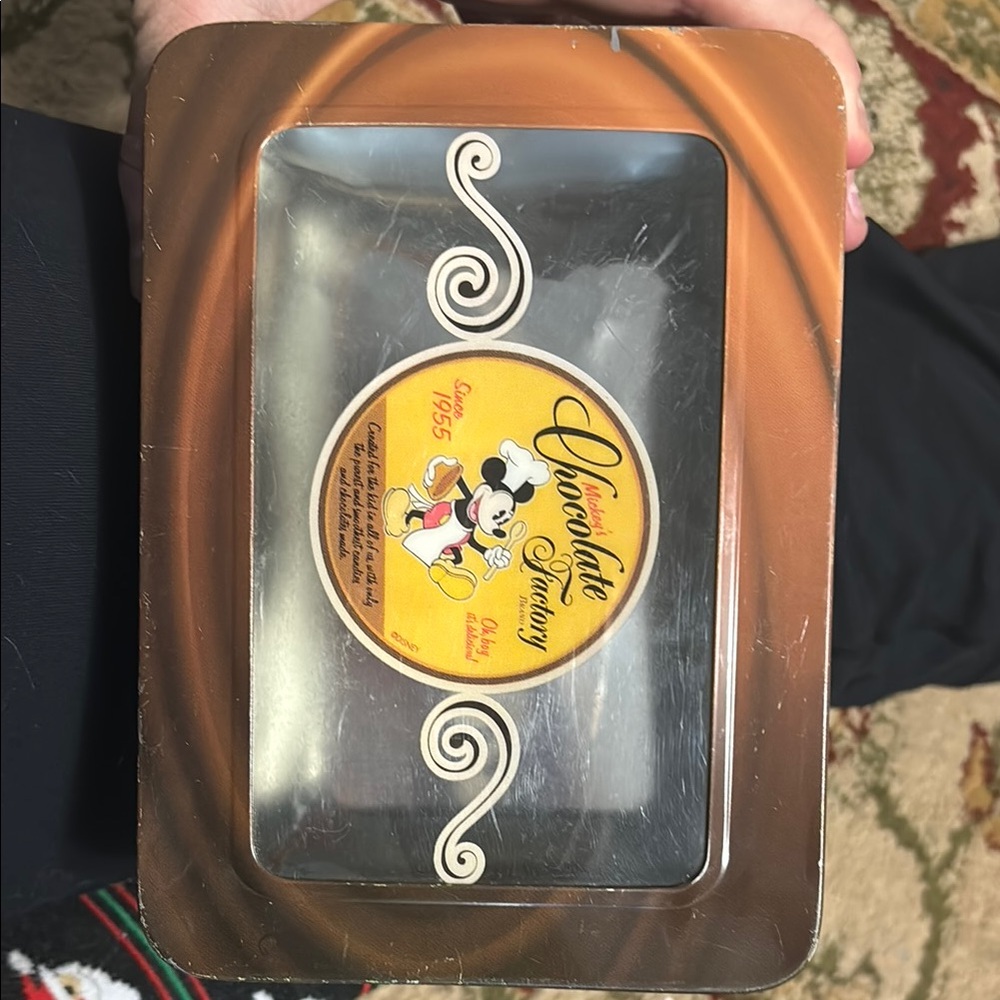 Disney Symphony Collection Tin - Brown